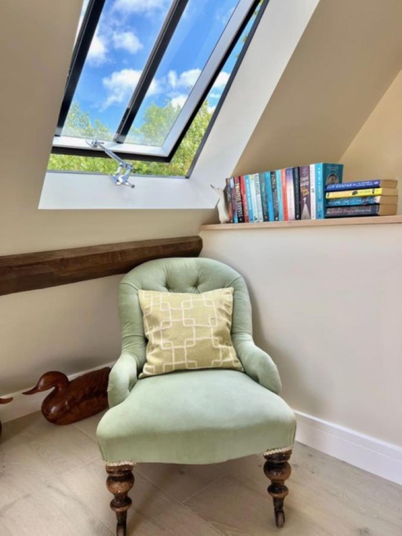 헤일리 Idyllic Secluded Hideaway With Countryside Views On The Edge Of The Cotswolds 빌라 외부 사진
